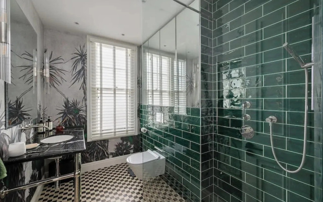 Luxury House Next To Chelsea Battersea Park
