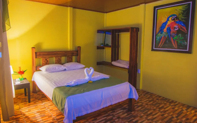 Rio Celeste Springs Blue Lodge