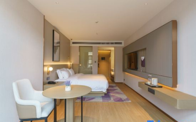 LAVANDE HOTELS(Ceramic Antique City Store, Taoxichuan Cultural and Creative Block, Jingdezhen)