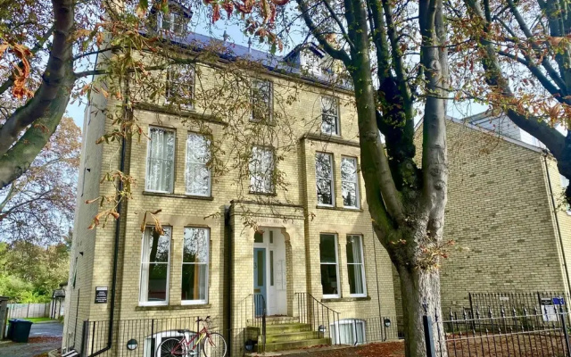 Your Space Apartments - Jubilee House