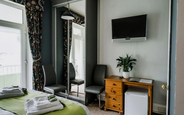 Avalon Guest House