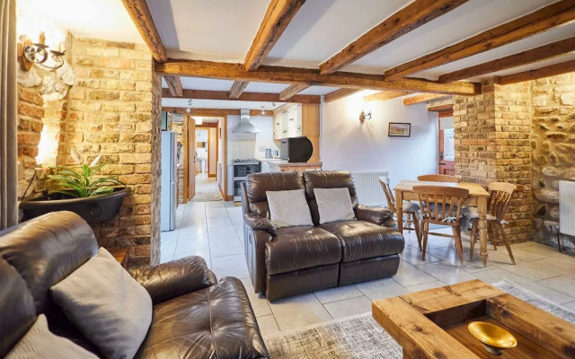 Host Stay Mill House Brid