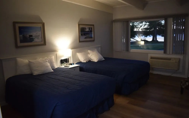 Lake Cadillac Resort