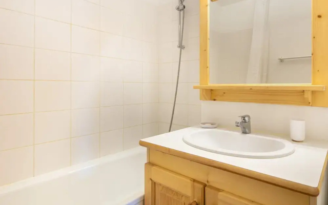 Apartment in Saint-sorlin Near Ski Slopes