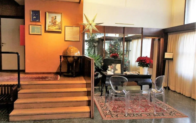 Hotel Napoleon Rimini – City & Station