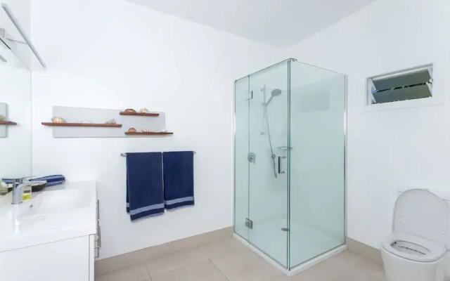 Panama Beachfront Apartments Rarotonga