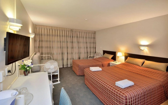 Manukau Hotel & Conference Centre