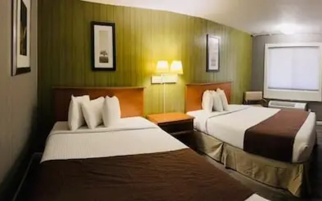 Sparta Inn