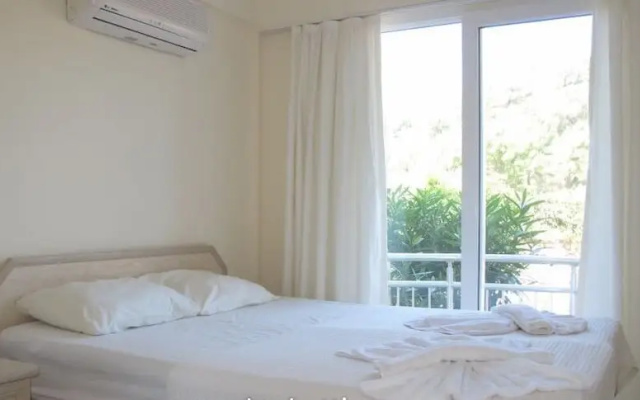 Villa ST01 by JoyLettings
