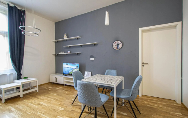 Stylish apartment in Prague best gastronomic area