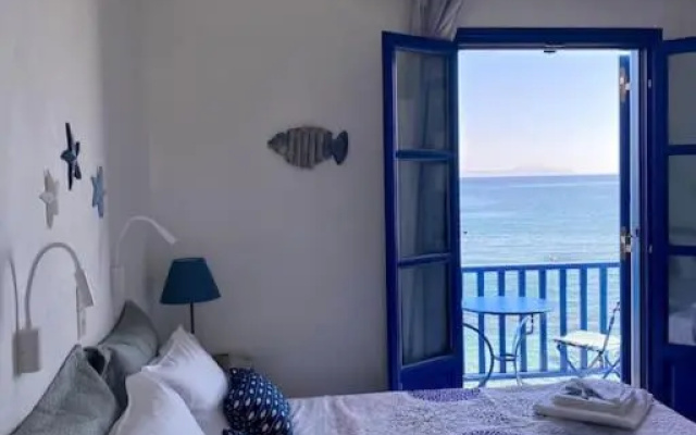Cavos Studio by the sea