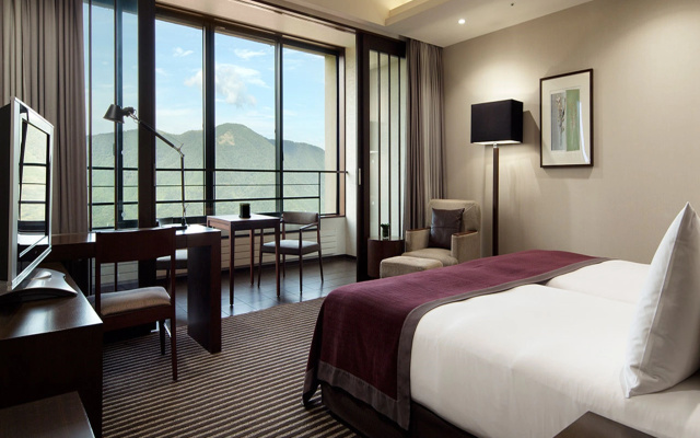 Hyatt Regency Hakone Resort and Spa