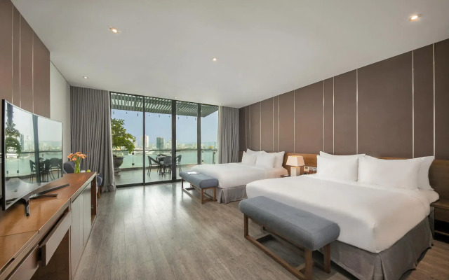 Avora Hotel