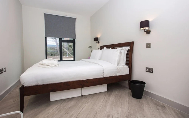 1 Bed Flat, 2 Minutes from Station