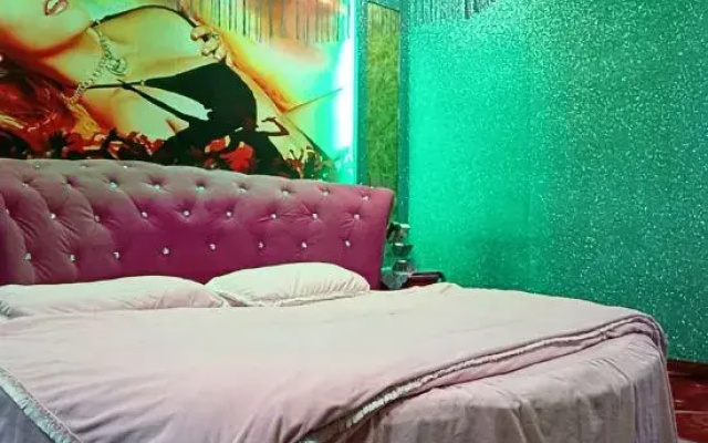 Feidong Yese Lovers Theme Rizu Apartment