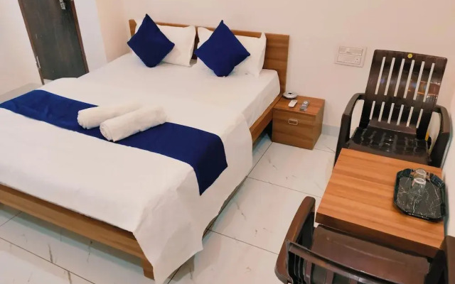Hotel Bhavya Palace