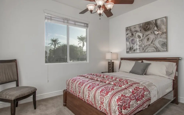 Aquarius of the Desert Six Bedroom House
