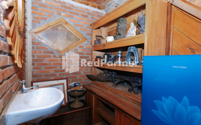 De Longkewang Homestay Cianjur RedPartner