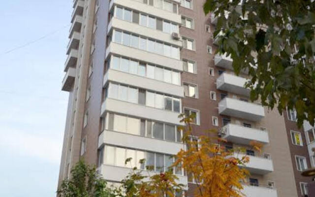 Гостиница Пантеон Апартаменты Центр в Тюмени 1 отзыв об отеле, цены и фото номеров - забронировать гостиницу Пантеон Апартаменты Центр онлайн Тюмень вид на фасад
