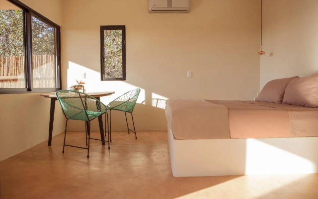 Casa Mono