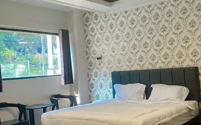 Nuris Hotel