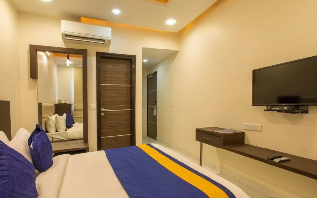 capital O Hotel Tatva