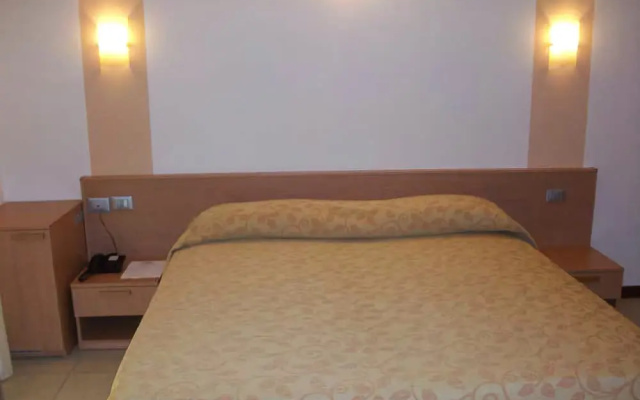 Hotel Moro Freoni
