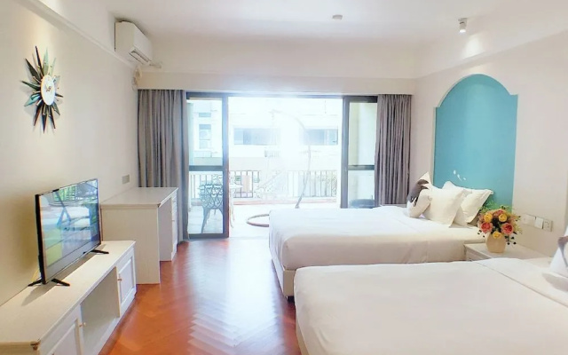 Shenzhen House of Sea Apartment (Dameisha Subway Station)