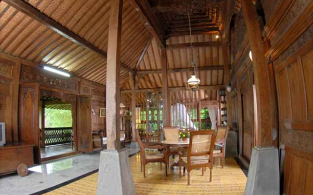 Hills Joglo Villas Ungaran Semarang