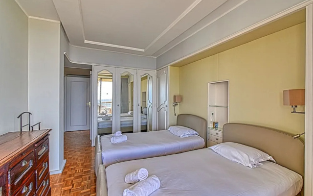 Amazing Sea View Apt w/ Balcony Near Palais
