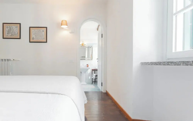 Emily's Holiday House - Authentic Lake Como by Rent all Como