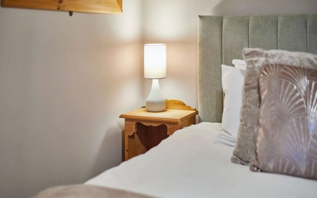 Host Stay Mill House Brid