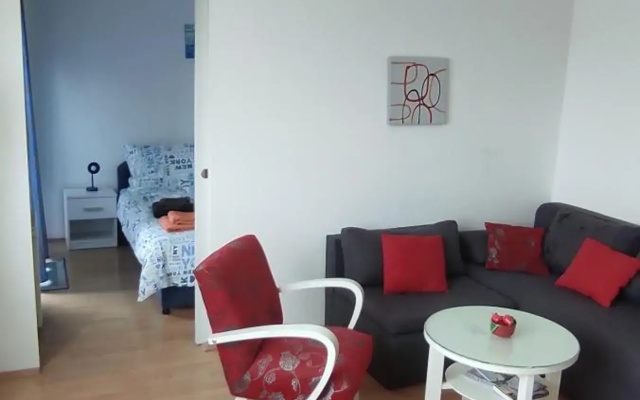 Astralis Factory Apartments-Marineta