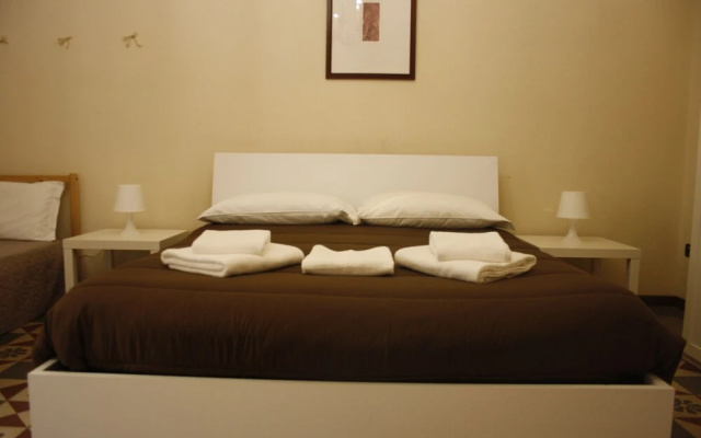 Lets Guest Academy