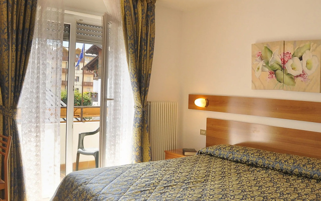 Hotel Alpen