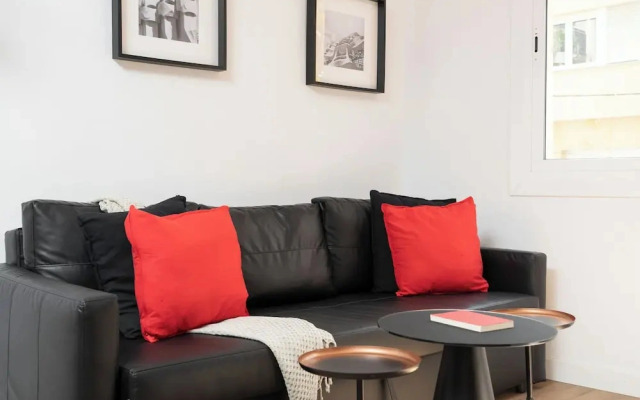 Guifré Apartment