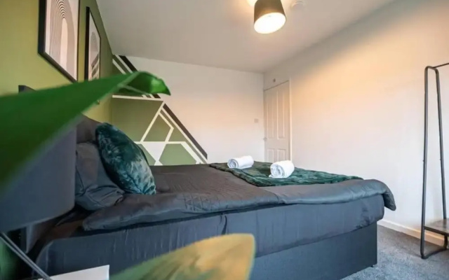 Durham Delightful 5-bed House Retreat