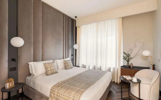 LUMERA STAY - Brera