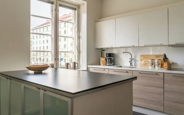 Spacious apt in Vibrant Kallio