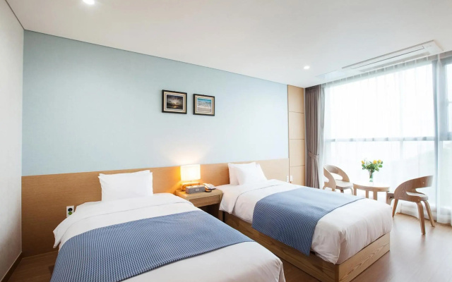 You Us Hotel
