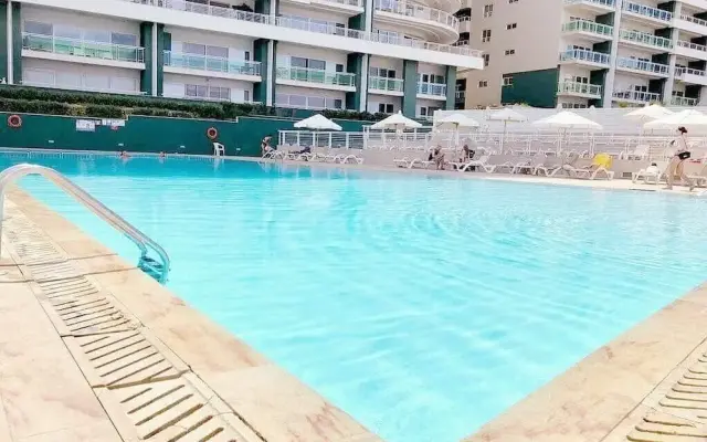 Seafront Luxury Apartment Incl Pool