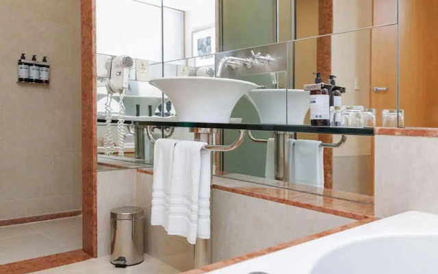 Doubletree By Hilton Buenos Aires