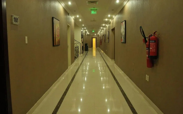 Kyan Al Khaleej Suites