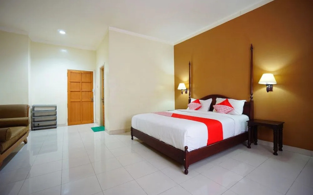 OYO 1429 Bastiana Residence