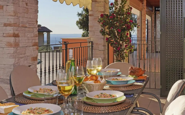 Le Terrazze PT 31 by Wonderful Italy