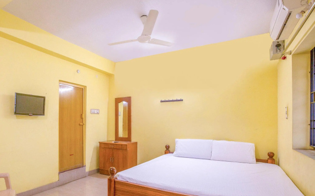 Kgt Guest House by OYO Rooms