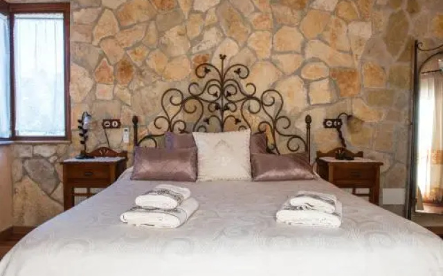 Alzina Villa