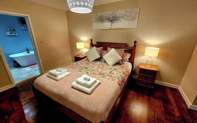 Seaside Bliss Retreat - 5 Bedroom House