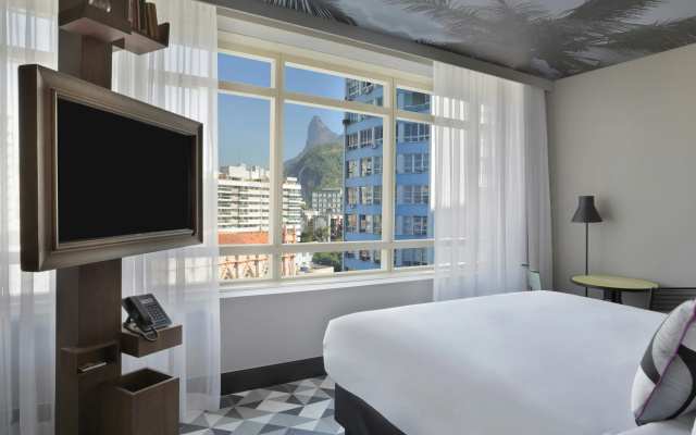 Yoo2 Rio de Janeiro, Tapestry Collection by Hilton