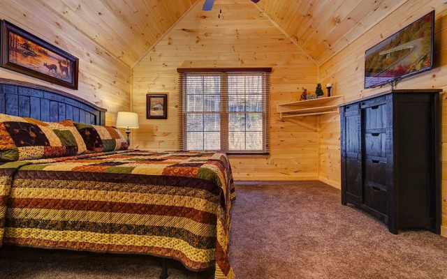 Critter Cove 2 Bedrooms 2 Bathrooms Home